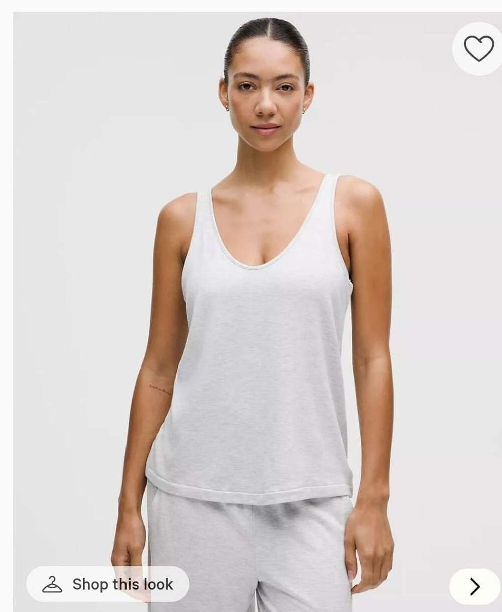 032 Lululemon BeCalm V-Neck Tank Top Heathered Core Ultra Light Grey Size L